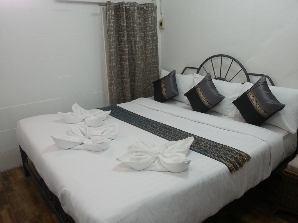 צ'ה אם Chaam Guesthouse מראה חיצוני תמונה